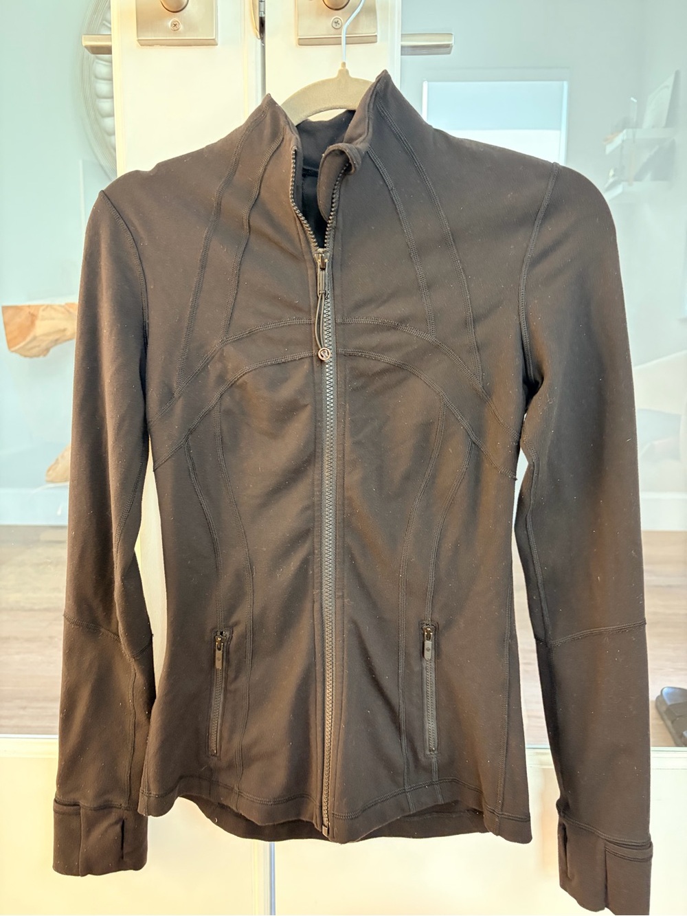 Lululemon Black Define Full Zip Size 4